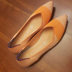 Orange sherbert Rothy's size 7.5